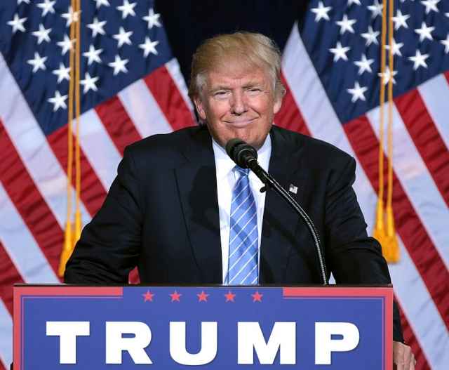 Дональд Трамп подробно ответил на вопросы об НЛО | Уфология | Паранормальные новости | 17 Июня 2024
 
 