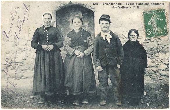 ? До 1930 года большинство жителей Швейцарии страдали от огромного зоба на шее, а аномально много детей рождалось кретинами | История | Паранормальные новости | 07 Января 2024 