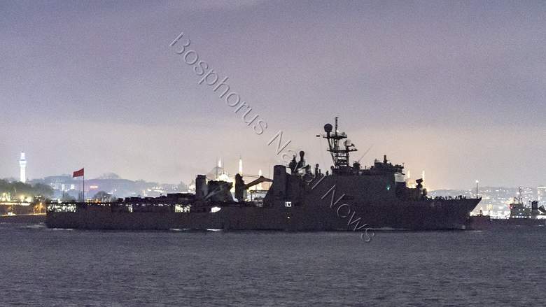 На американском корабле, пытавшемся напугать Россию, произошла вспышка паротита (свинки)
 
 