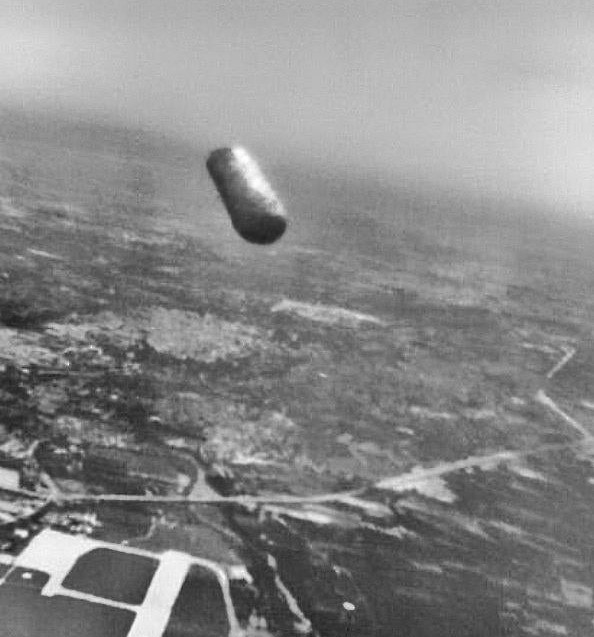 История этих снимков НЛО над Италией, сделанных в 1979 году
 
 
 