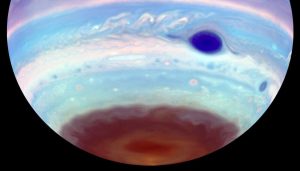novye svedenija o poljarnyh pjatnah jupitera blagodarja habblu 94c1338